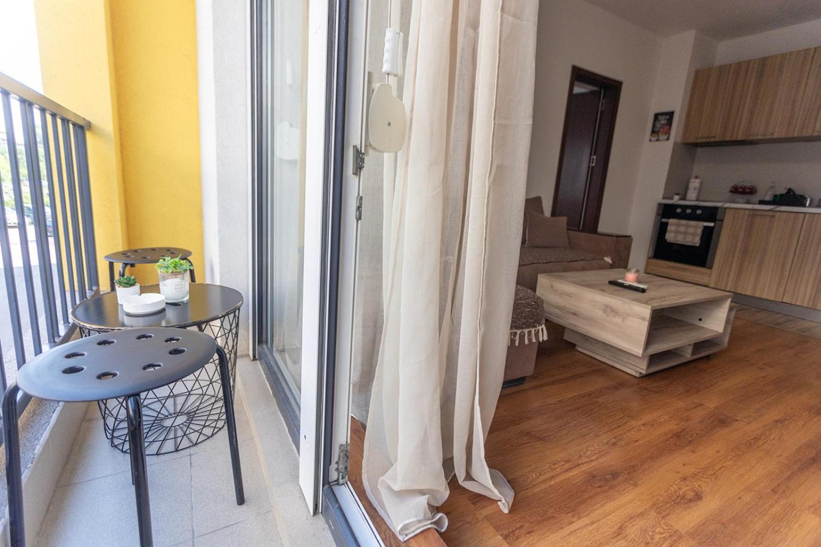 Karastoyanovi's Apartment- Studentski Grad Апартаменти